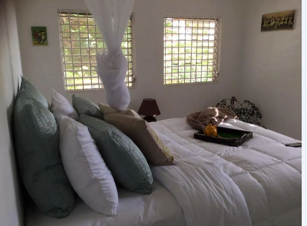 Hotell The Sun & Rain Cottage Negril